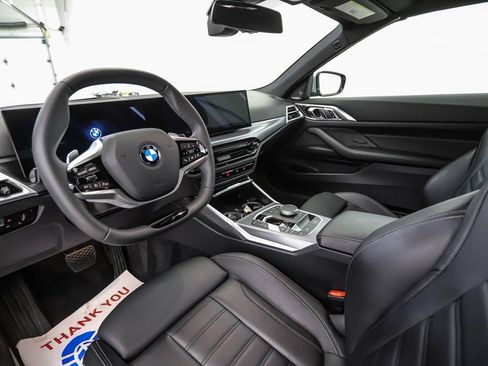 Certified 2026 BMW 430i xDrive Convertible AWD/4WD image 10