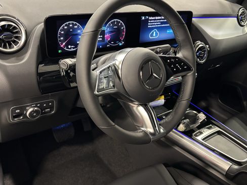 New 2026 Mercedes-Benz GLA 250 4MATIC image 15