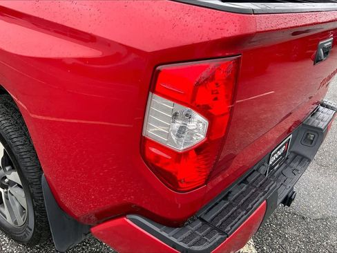 Used 2019 Toyota Tundra Limited w/ Limited Premium Package image 26