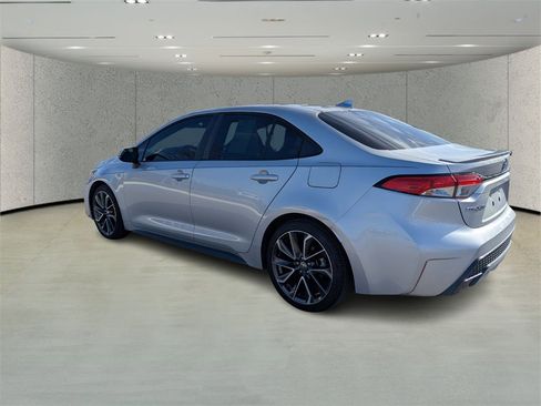 Used 2022 Toyota Corolla SE image 5