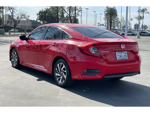 Used 2016 Honda Civic EX image 4