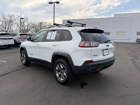 Used 2019 Jeep Cherokee Trailhawk w/ Cold Weather Group AWD/4WD image 8