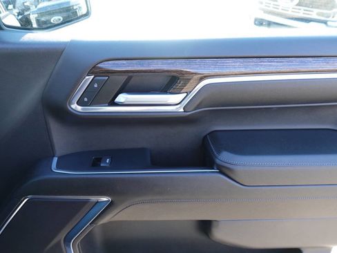 Used 2024 GMC Sierra 1500 Elevation image 27