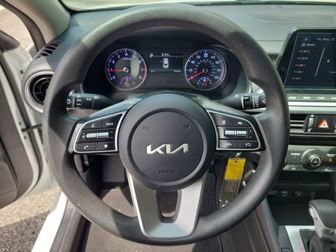 Used 2024 Kia Forte LXS FWD image 21