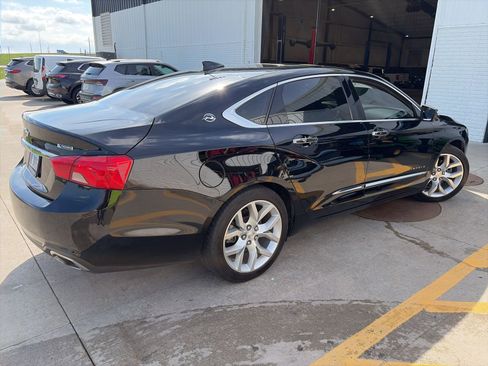 Used 2020 Chevrolet Impala Premier w/ Premier Convenience Package image 2