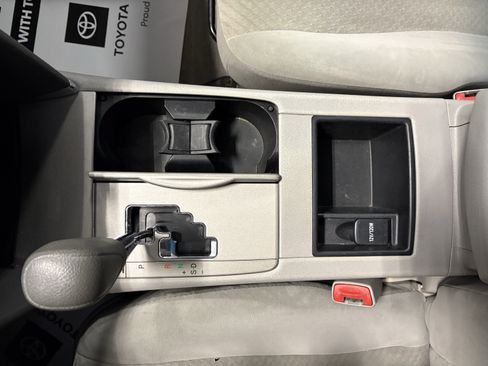 Used 2009 Toyota Camry LE image 11