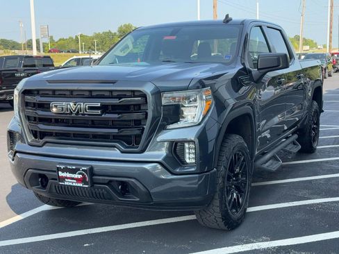 Used 2020 GMC Sierra 1500 Elevation w/ Elevation Value Package AWD/4WD image 11