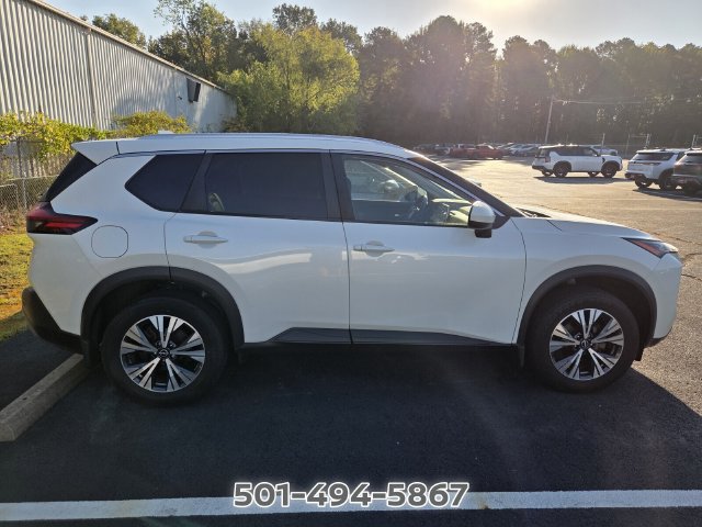 Used 2023 Nissan Rogue SV w/ SV Premium B Package AWD/4WD image 4