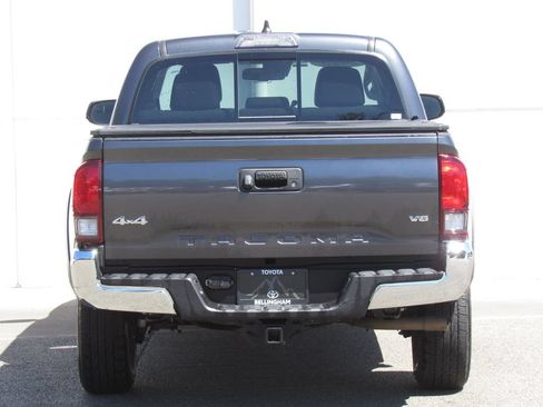 Certified 2023 Toyota Tacoma SR5 AWD/4WD image 7
