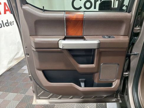 Used 2019 Ford F150 King Ranch w/ Equipment Group 601A Luxury AWD/4WD image 15
