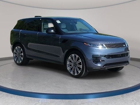 New 2026 Land Rover Range Rover Sport SE AWD/4WD image 3