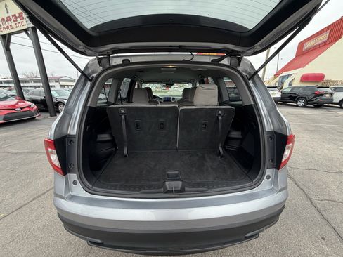 Used 2019 Honda Pilot LX image 8