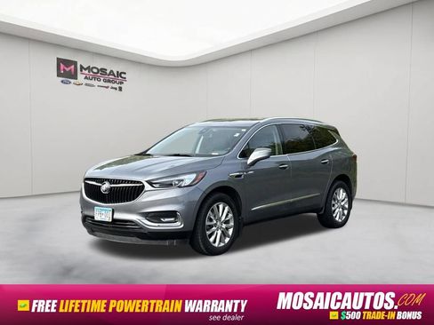 Used 2021 Buick Enclave Premium w/ Sun and Sites Package AWD/4WD image 3