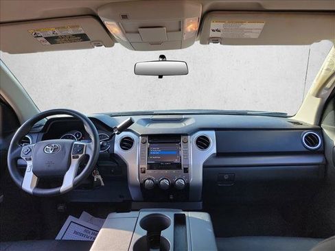 Used 2017 Toyota Tundra SR5 RWD image 16