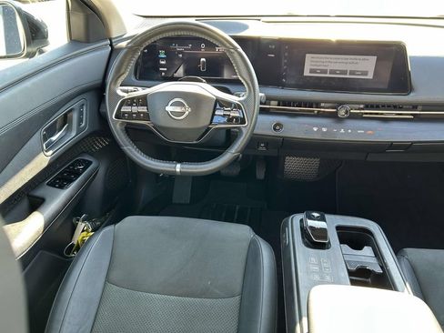 Used 2023 Nissan Ariya FWD image 12