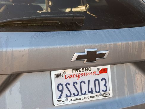 Used 2025 Chevrolet Trax RS image 12