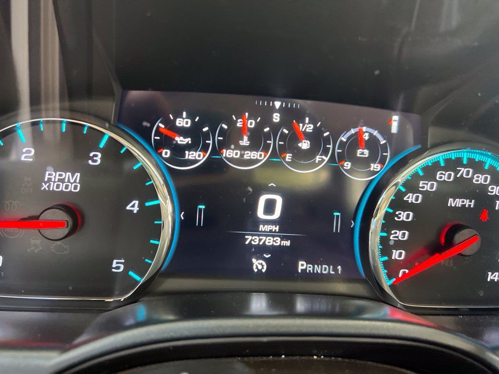 Used 2018 GMC Sierra 2500 Denali w/ Duramax Plus Package AWD/4WD image 8