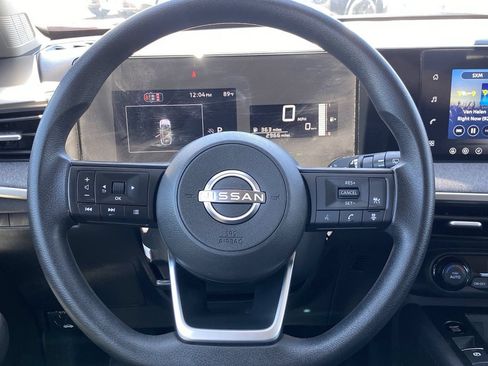 Certified 2026 Nissan Kicks SV FWD image 23