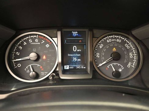 Used 2023 Toyota Tacoma TRD Sport w/ TRD Premium Sport Package AWD/4WD image 7