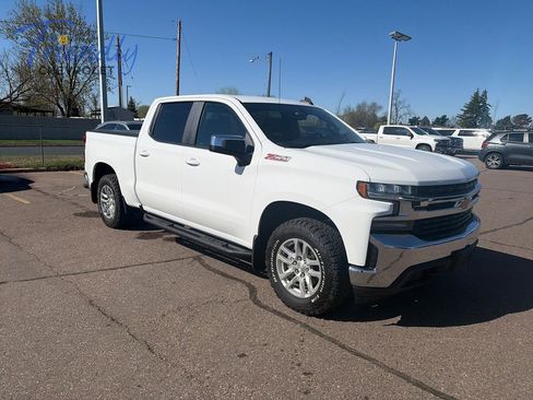 Used 2019 Chevrolet Silverado 1500 LT w/ All-Star Edition AWD/4WD image 4