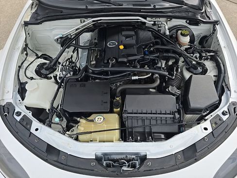 Used 2013 MAZDA MX-5 Miata Club image 32
