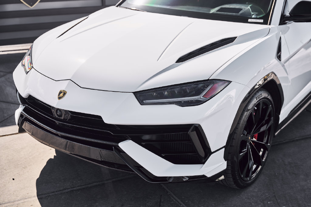 Used 2023 Lamborghini Urus S AWD/4WD image 6