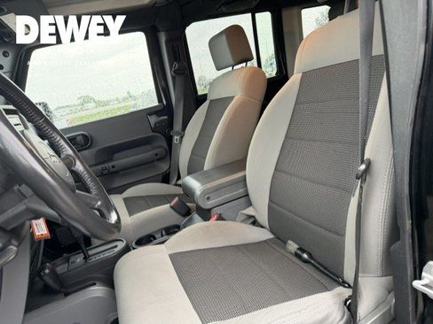 Used 2010 Jeep Wrangler Unlimited Sport AWD/4WD image 10