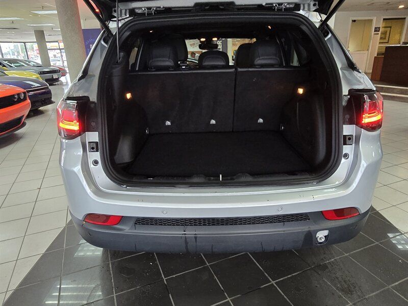 Used 2025 Jeep Compass Limited w/ Elite Group AWD/4WD image 36