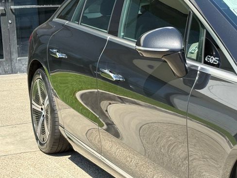 Used 2023 Mercedes-Benz EQS 450+ Sedan image 9