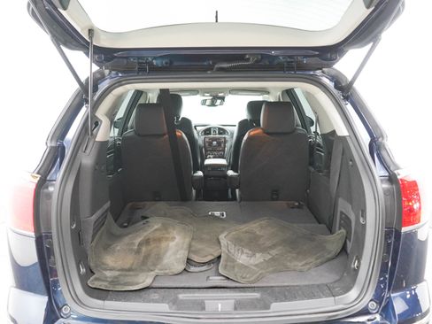 Used 2017 Buick Enclave Premium AWD/4WD image 17