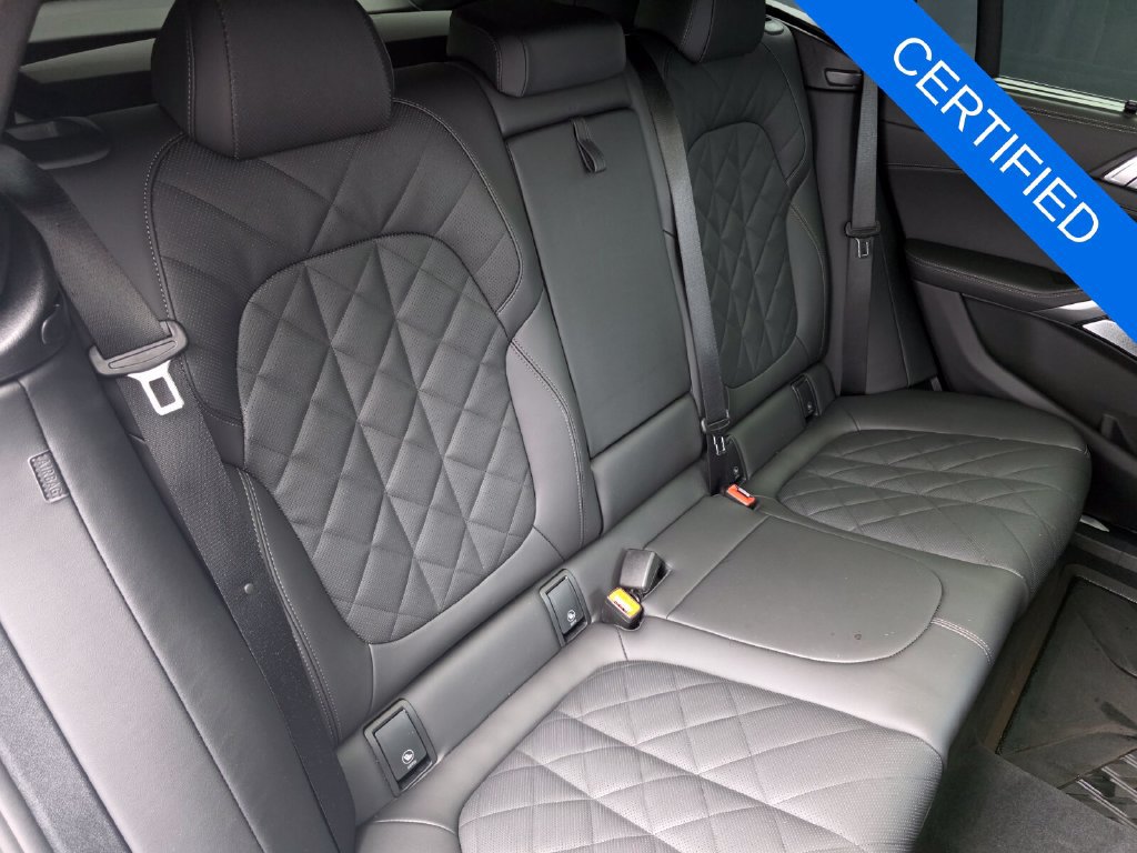 Used 2026 BMW X6 M60i AWD/4WD image 25