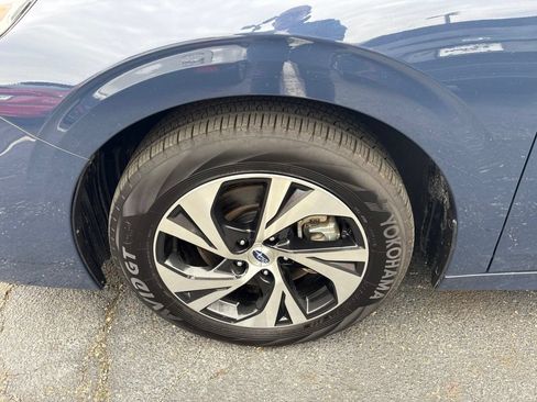 Certified 2025 Subaru Legacy Premium AWD/4WD image 6