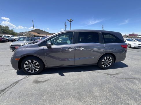 Used 2023 Honda Odyssey EX-L image 5