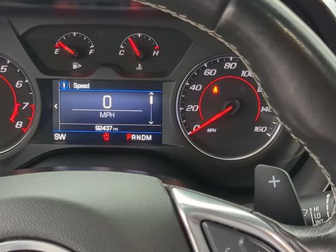 Used 2022 Chevrolet Camaro LT RWD image 14