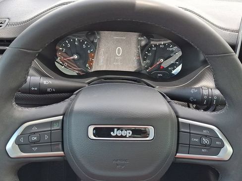 Used 2023 Jeep Compass Latitude w/ Sun and Sound Group AWD/4WD image 21