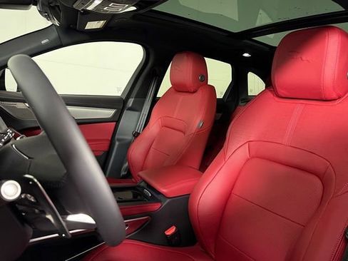 New 2026 Jaguar F-PACE R-Dynamic S image 5