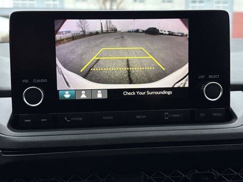 Used 2023 Honda Accord LX image 4