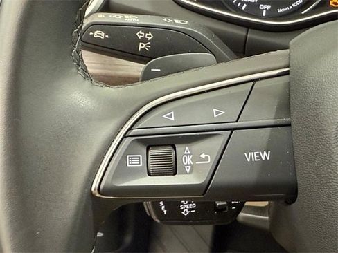 Certified 2025 Audi Q5 2.0T Premium image 14