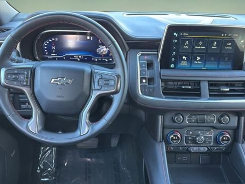 Used 2023 Chevrolet Suburban RST w/ Sport Performance Package image 9