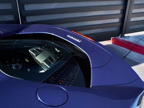 Used 2023 Ferrari SF90 Stradale AWD/4WD image 10