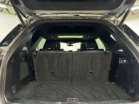 Used 2021 Ford Explorer ST w/ ST Street Pack image 31