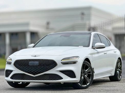 Used 2022 Genesis G70 3.3T w/ Sport Advanced Package RWD image 2