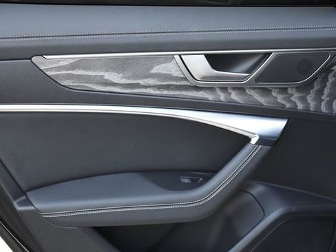 Used 2025 Audi A6 Premium Plus image 24