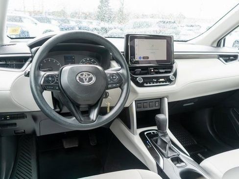 Used 2023 Toyota Corolla Cross L AWD/4WD image 13