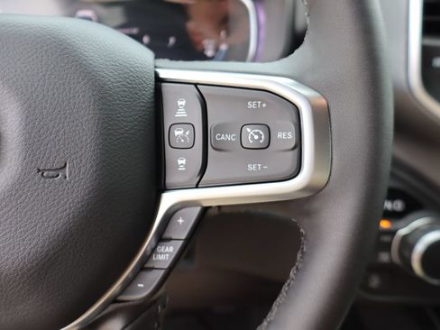 Used 2025 RAM 1500 Big Horn AWD/4WD image 19