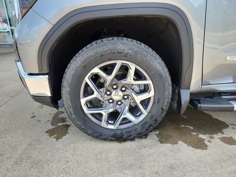 New 2026 GMC Sierra 1500 SLE AWD/4WD image 29