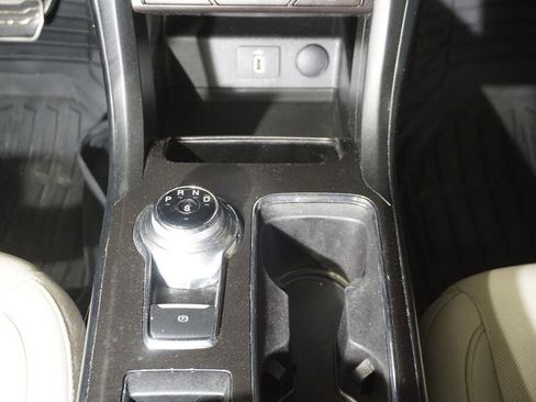 Used 2018 Ford Fusion Titanium AWD/4WD image 16