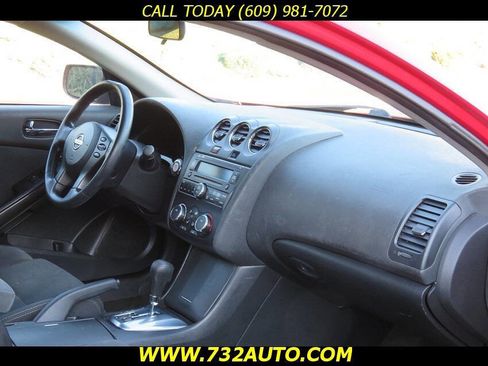 Used 2012 Nissan Altima 2.5 S image 6