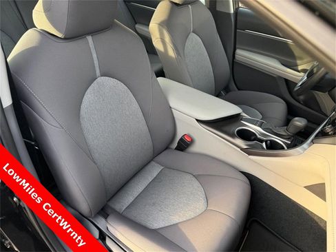 Used 2023 Toyota Camry LE w/ Convenience Package image 11