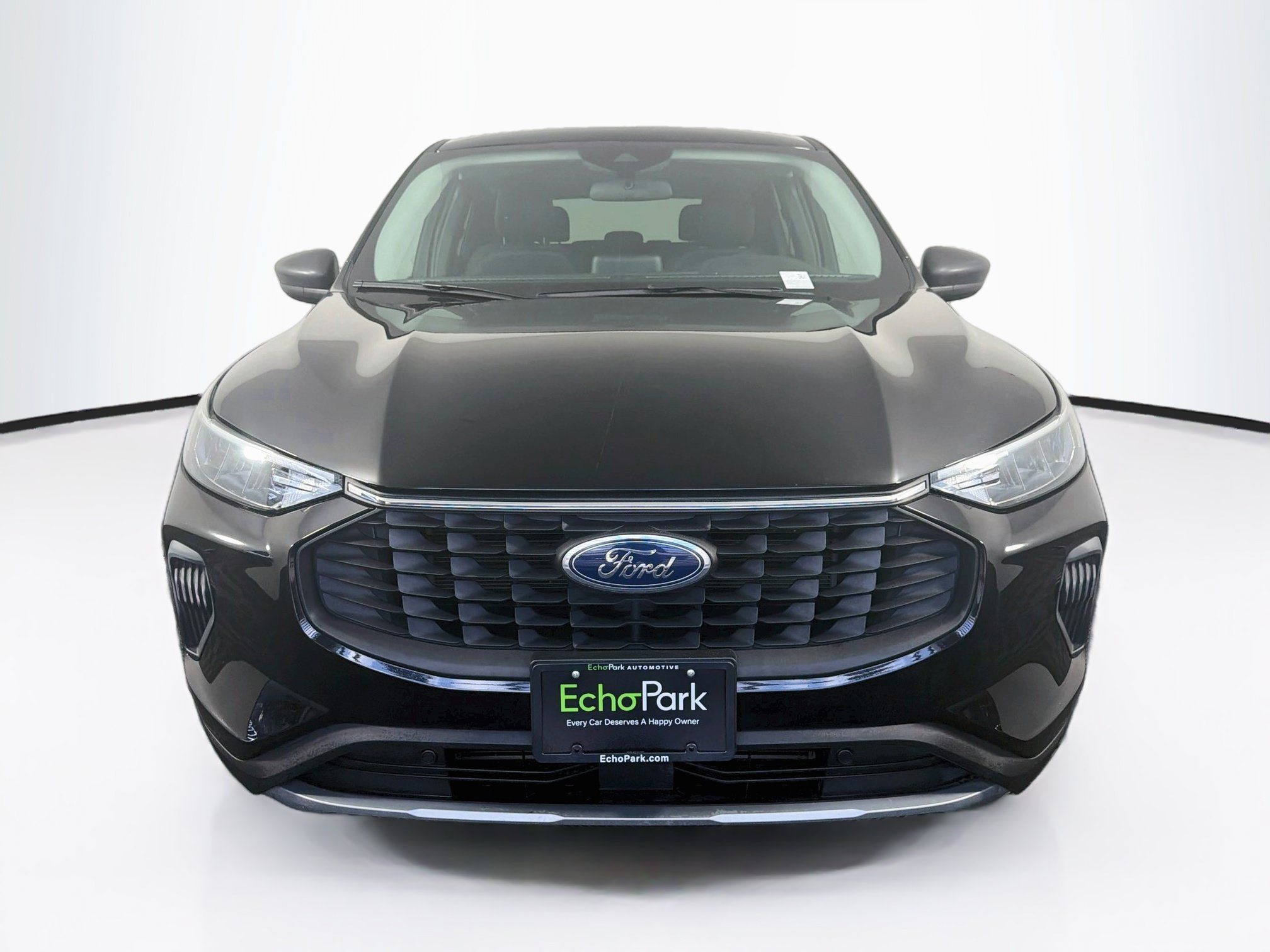 Used 2025 Ford Escape Active FWD image 2